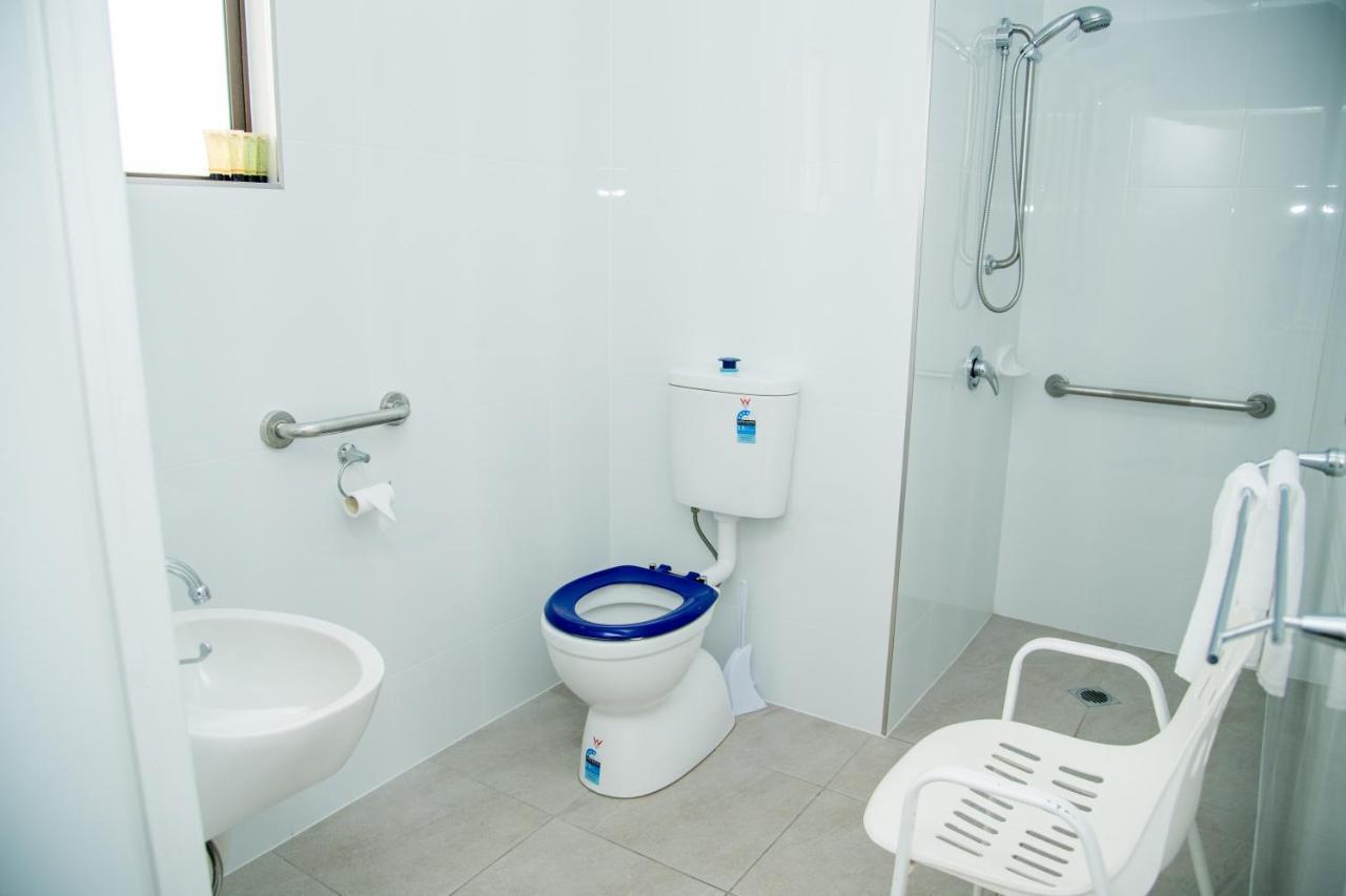 Sarina Motor Inn Экстерьер фото